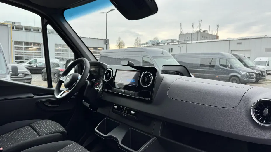 MERCEDES-BENZ Sprinter Sprinter 319 CDI Long PRO 9G-Tronic AWD 907.635 14m3 Nowy