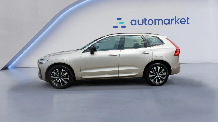 VOLVO XC60 XC60 B4 D AWD Plus Dark aut