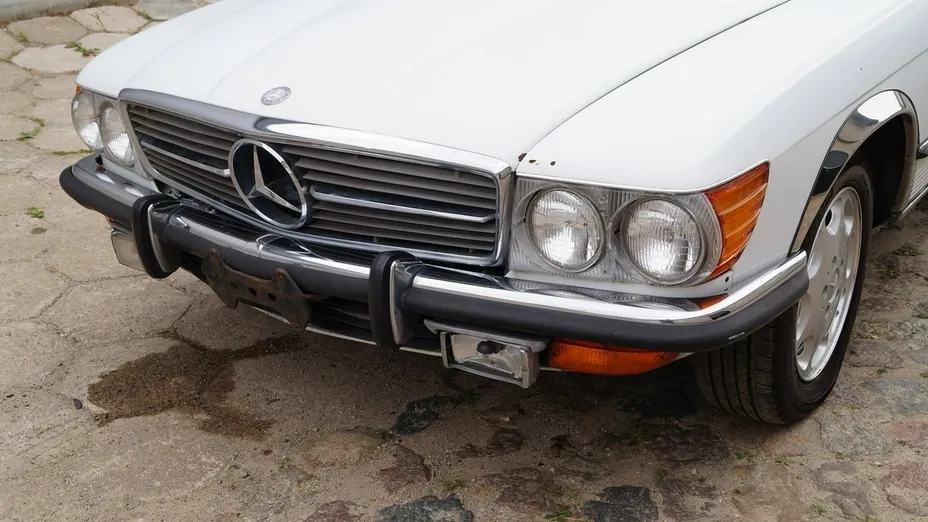 MERCEDES-BENZ SL -