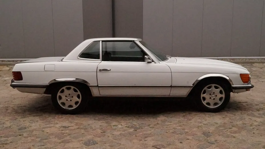 MERCEDES-BENZ SL -