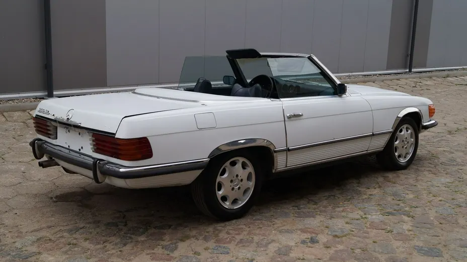 MERCEDES-BENZ SL -