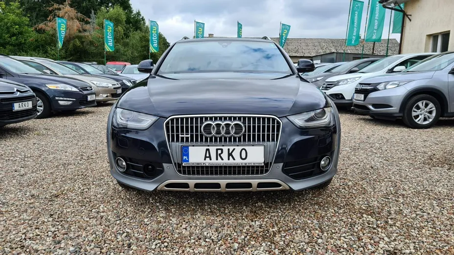 AUDI A4 -