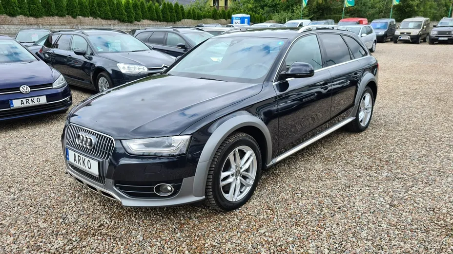 AUDI A4 -