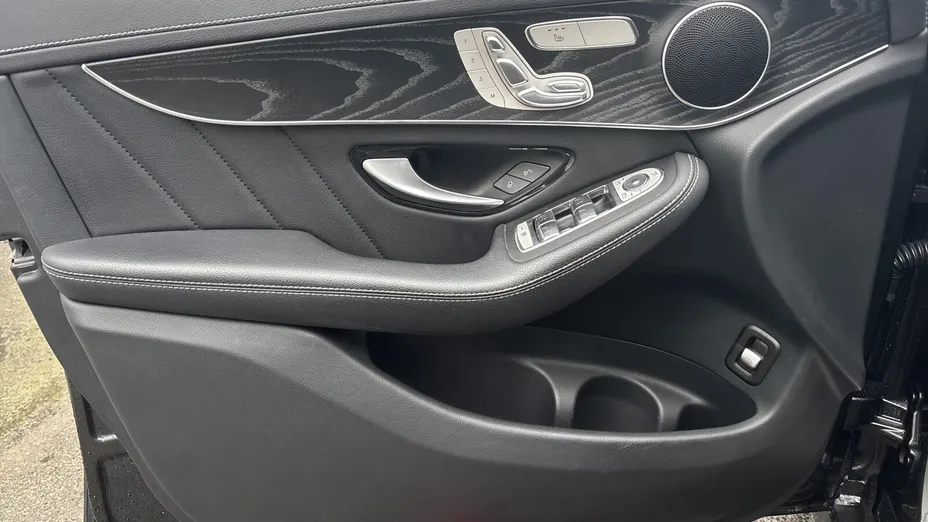 MERCEDES-BENZ GLC GLC 200 d 4-Matic Business Edition