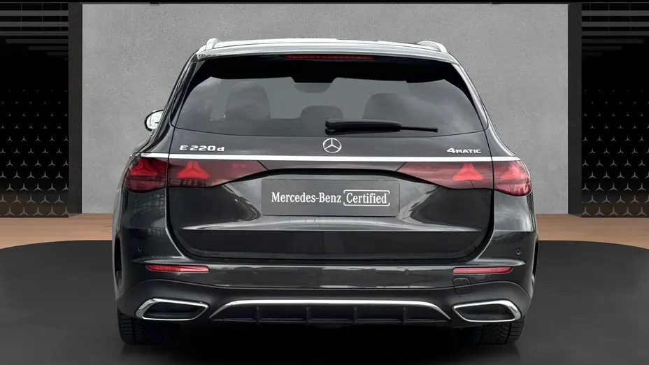 MERCEDES-BENZ E Klasa E 220 d mHEV 4-Matic AMG 9G-Tronic