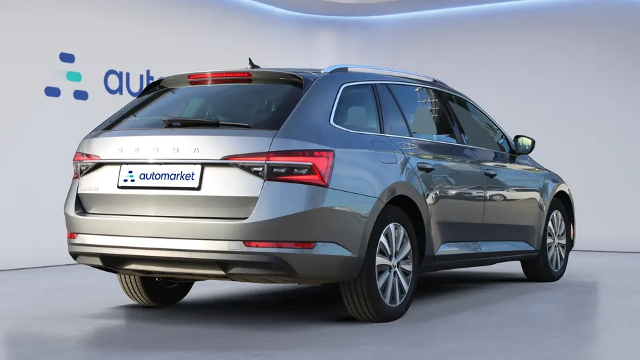 SKODA Superb Superb 2.0 TDI SCR Style DSG