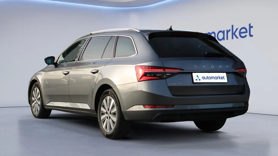 SKODA Superb Superb 2.0 TDI SCR Style DSG