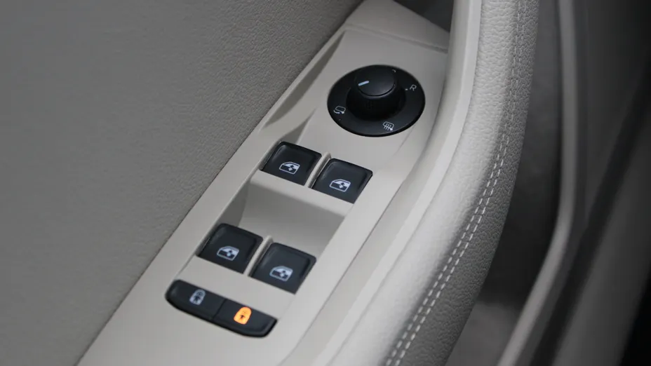 SKODA Superb Superb 2.0 TDI SCR Style DSG