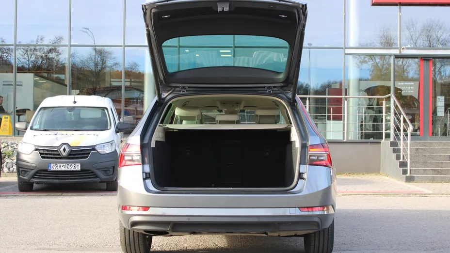 SKODA Superb Superb 2.0 TDI SCR Style DSG