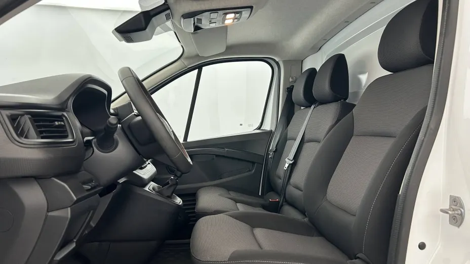 RENAULT Trafic -