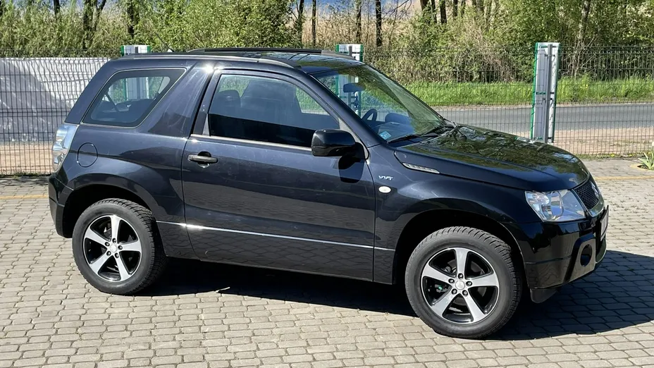 SUZUKI Grand Vitara -