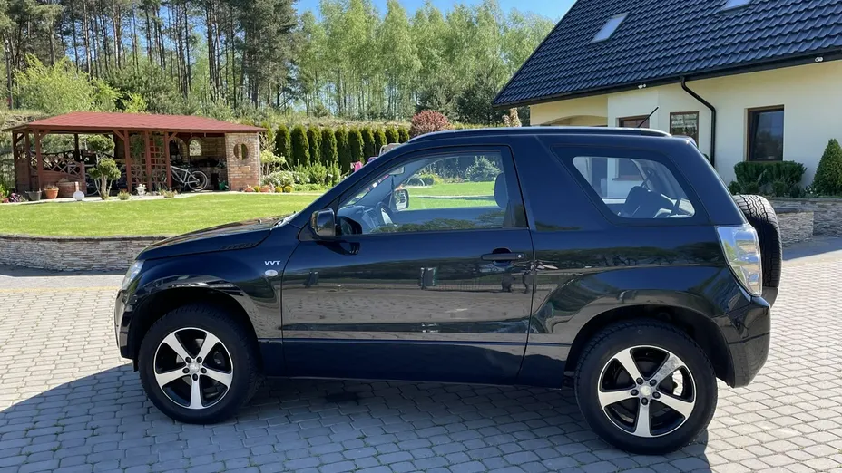SUZUKI Grand Vitara -