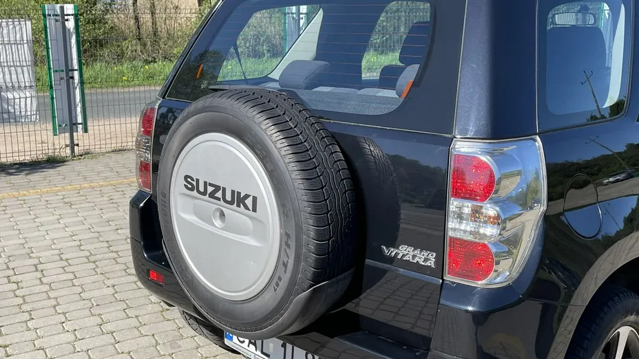 SUZUKI Grand Vitara -