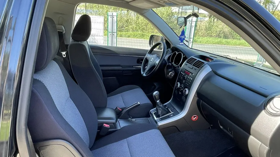 SUZUKI Grand Vitara -
