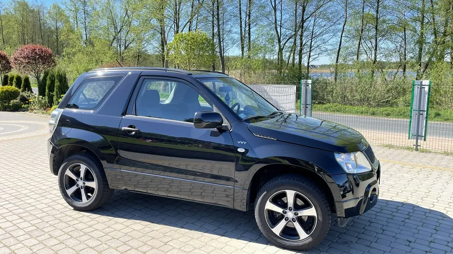 SUZUKI Grand Vitara -