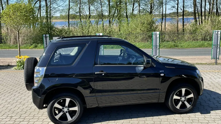 SUZUKI Grand Vitara -
