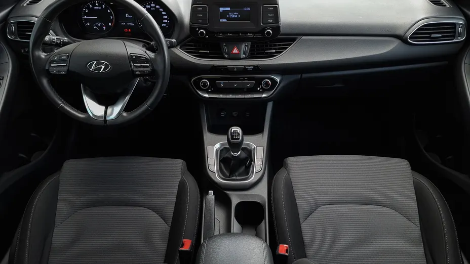 HYUNDAI i30 i30 1.0 T-GDI Modern