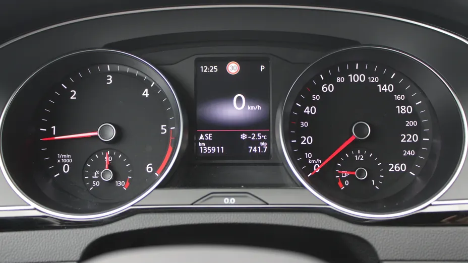 VOLKSWAGEN Passat Passat 2.0 TDI EVO Business DSG