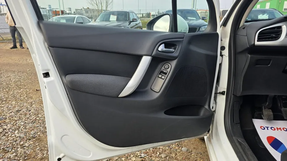 CITROEN C3 -