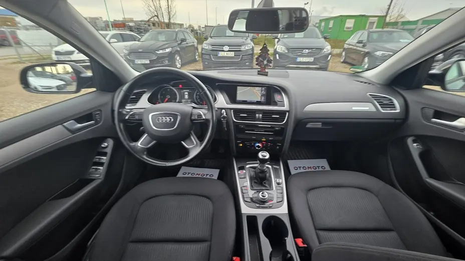 AUDI A4 -