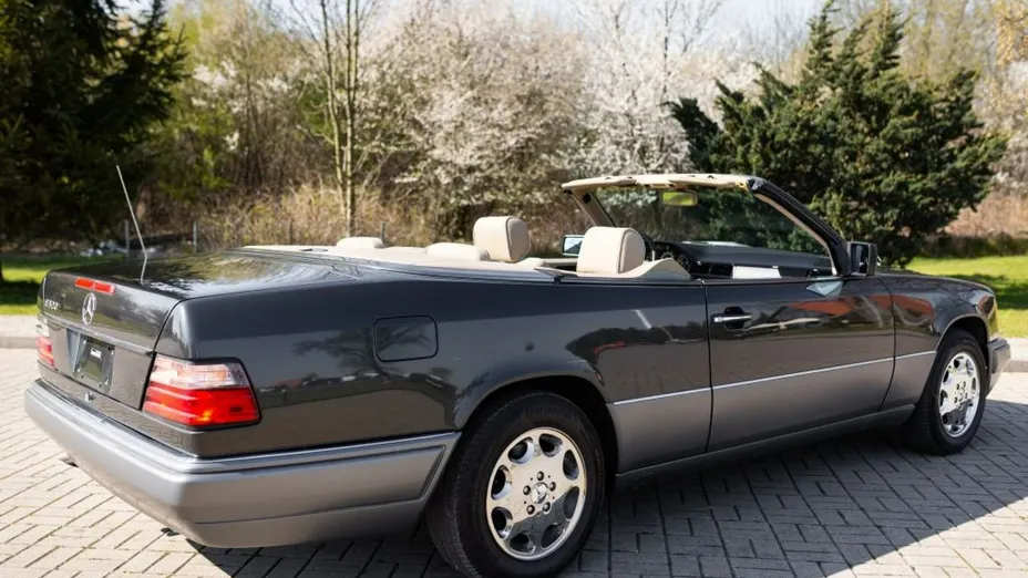 MERCEDES-BENZ E Klasa -