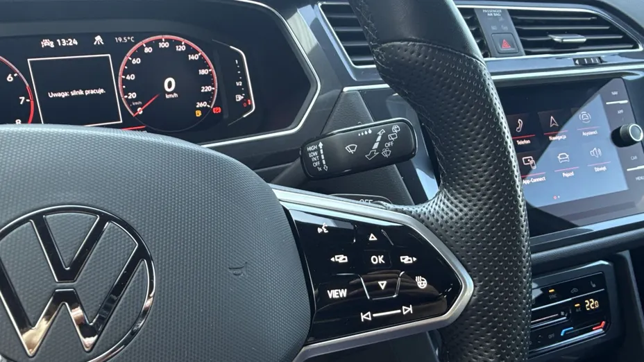 VOLKSWAGEN Tiguan Allspace -