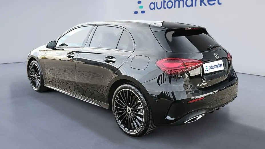 MERCEDES-BENZ A Klasa A 250 e PHEV AMG Line 8G-DCT