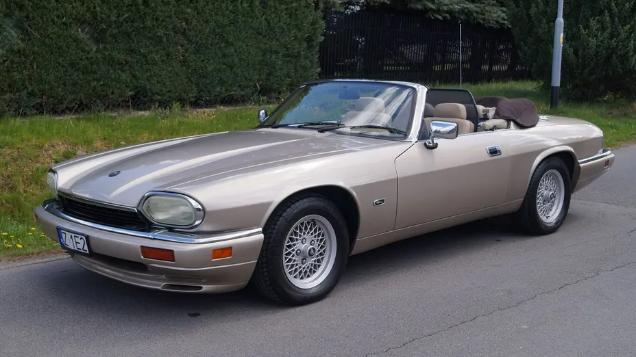 JAGUAR XJS -