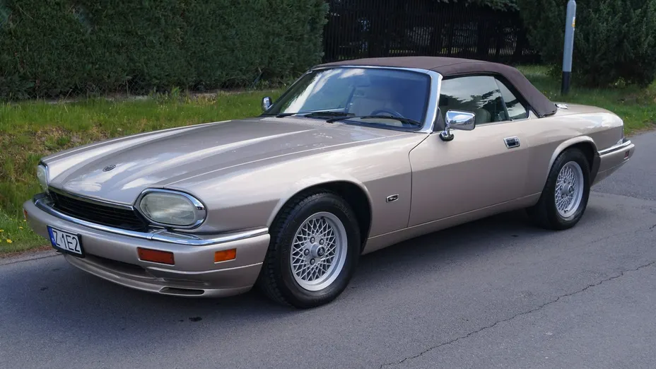 JAGUAR XJS -