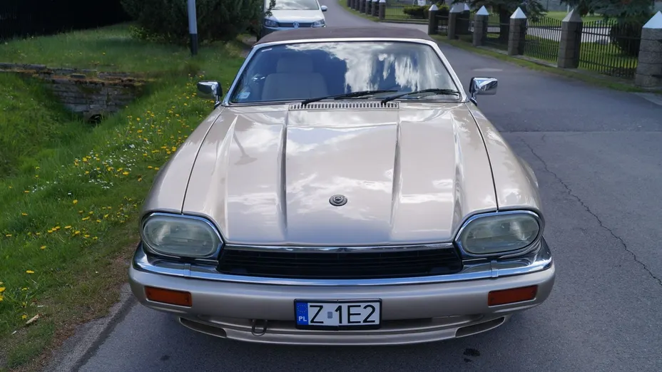 JAGUAR XJS -
