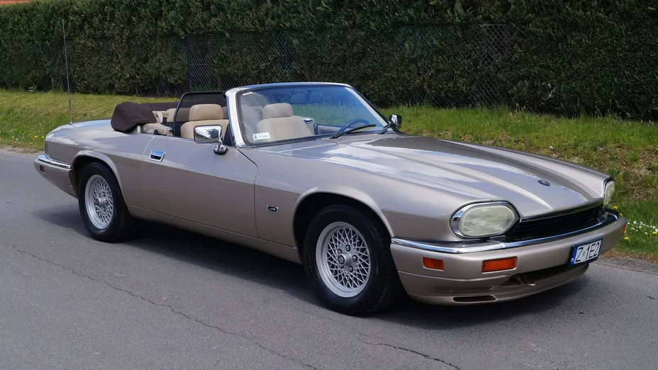 JAGUAR XJS -
