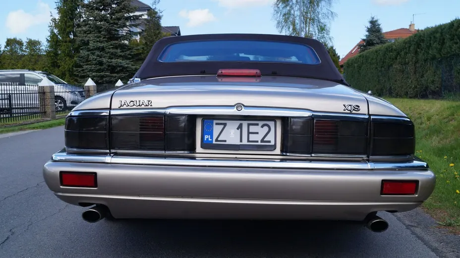 JAGUAR XJS -