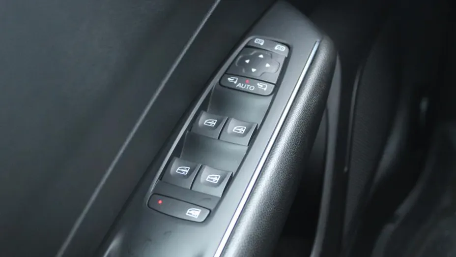 RENAULT Talisman Talisman 1.3 TCe FAP Limited EDC