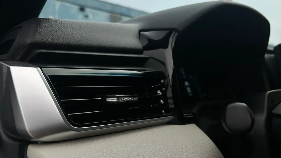 TOYOTA Camry Camry 2.5 Hybrid Dynamic Force Prestige e-CVT