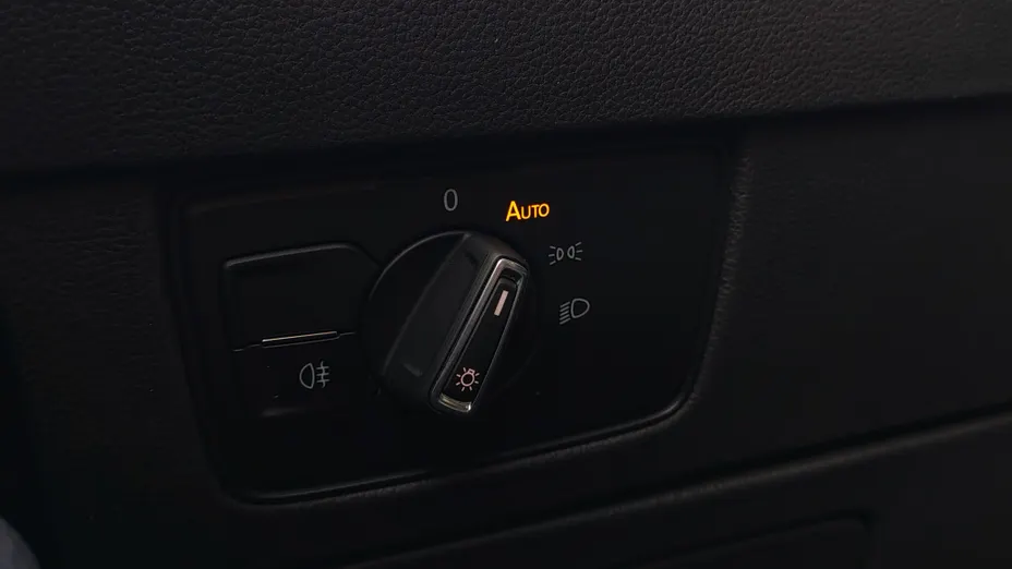 VOLKSWAGEN Arteon Arteon 2.0 TDI SCR Elegance DSG