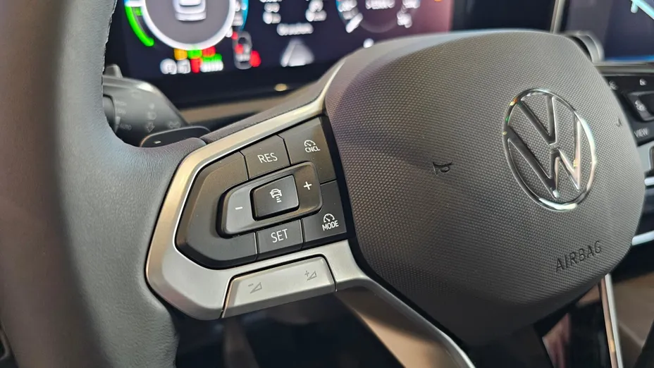 VOLKSWAGEN Tiguan Tiguan 2.0 TDI 4Mot. Elegance DSG Nowy