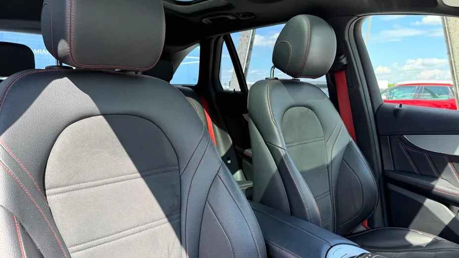 MERCEDES-BENZ GLC -
