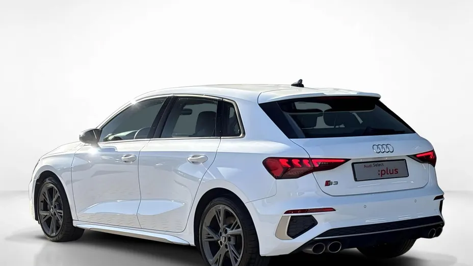 AUDI S3 Sportback -