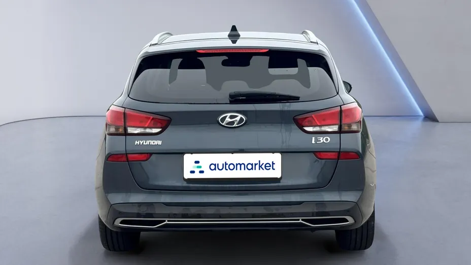 HYUNDAI i30 i30 1.5 T-GDI 48V Smart