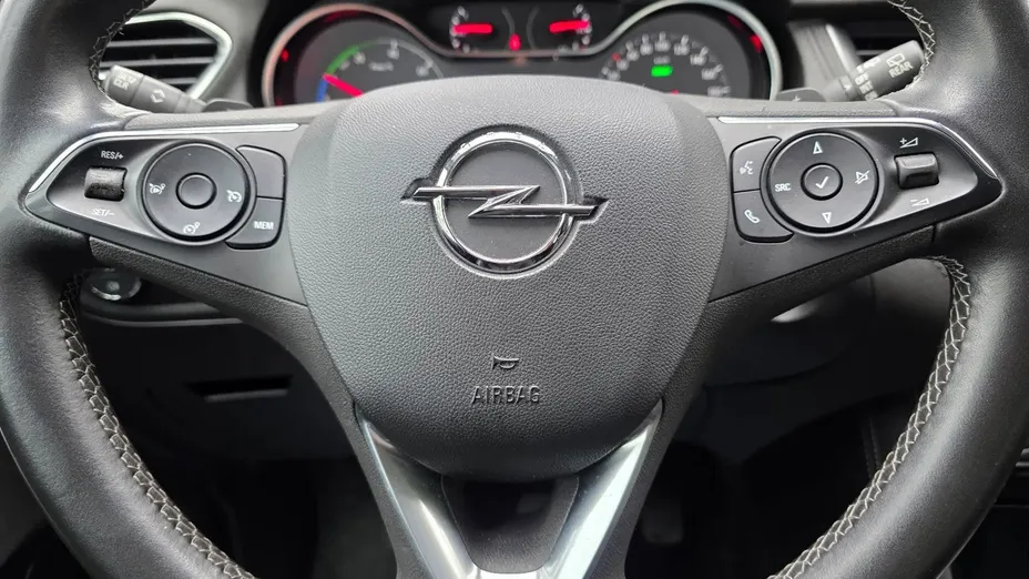 OPEL Grandland X Grandland 1.6 T PHEV 4x4 Business Elegance