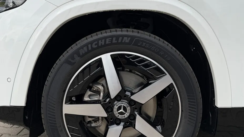 MERCEDES-BENZ GLB GLB 220 mHEV 4-Matic 8G-eDCT