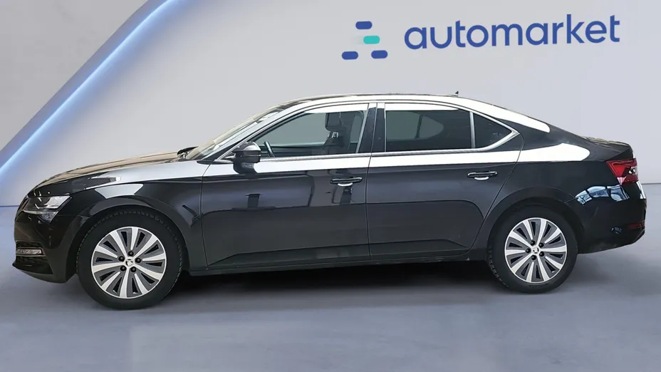 SKODA Superb Superb 2.0 TDI SCR Style DSG