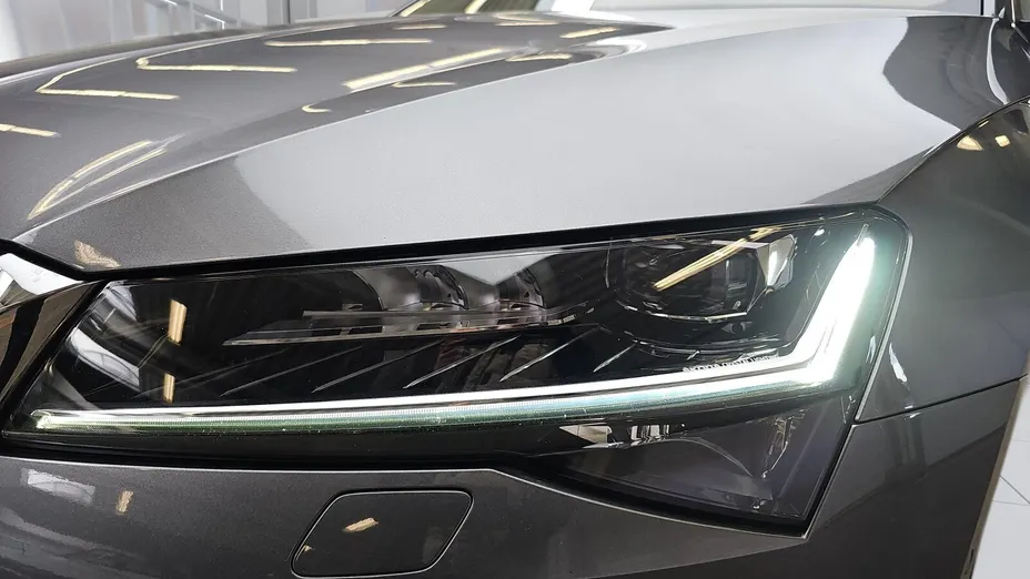 SKODA Superb Superb 2.0 TSI Style DSG