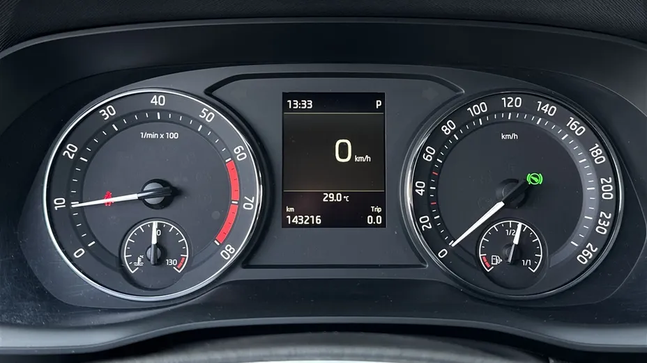 SKODA Octavia Octavia 1.5 TSI e-Tec Ambition DSG