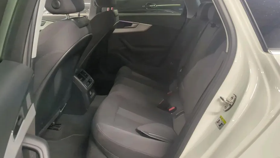 AUDI A4 A4 35 TFSI mHEV S Line S tronic