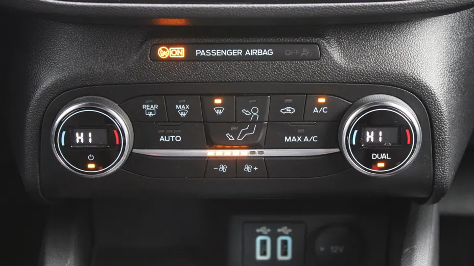 FORD Focus Focus 1.5 EcoBlue SCR ST-Line