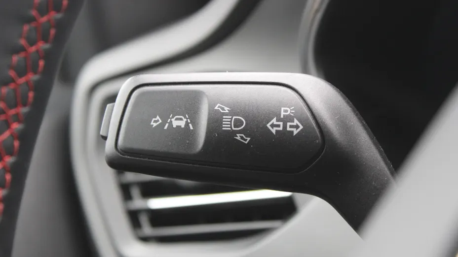 FORD Focus Focus 1.5 EcoBlue SCR ST-Line