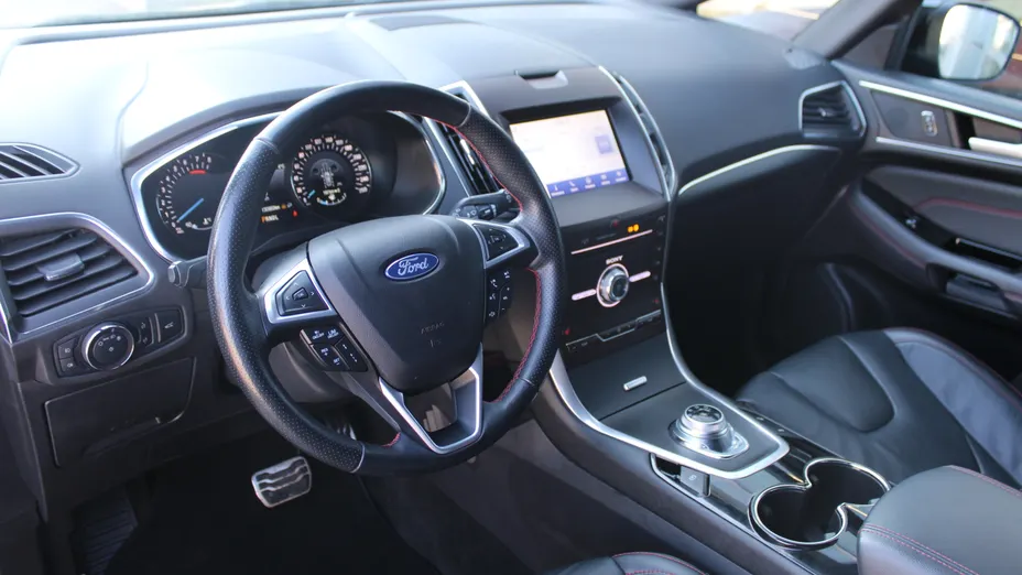 FORD S-MAX S-MAX 2.5 Hybrid ST-Line CVT 7os.