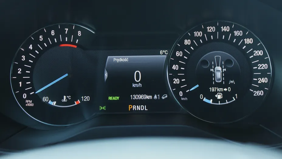 FORD S-MAX S-MAX 2.5 Hybrid ST-Line CVT 7os.