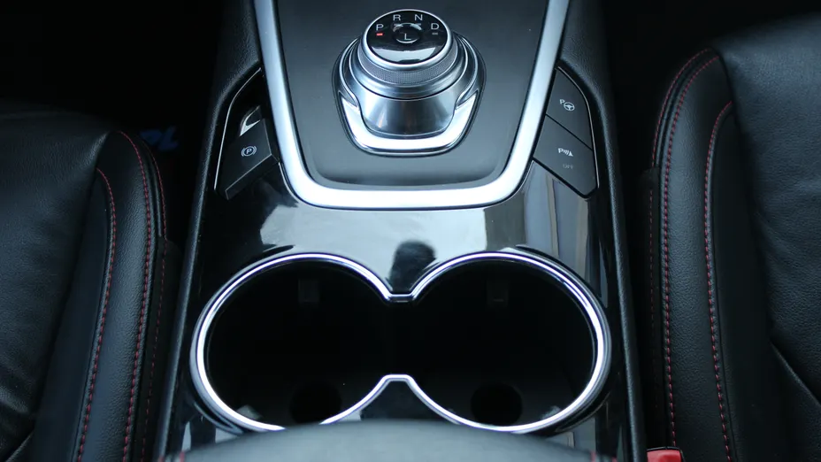 FORD S-MAX S-MAX 2.5 Hybrid ST-Line CVT 7os.